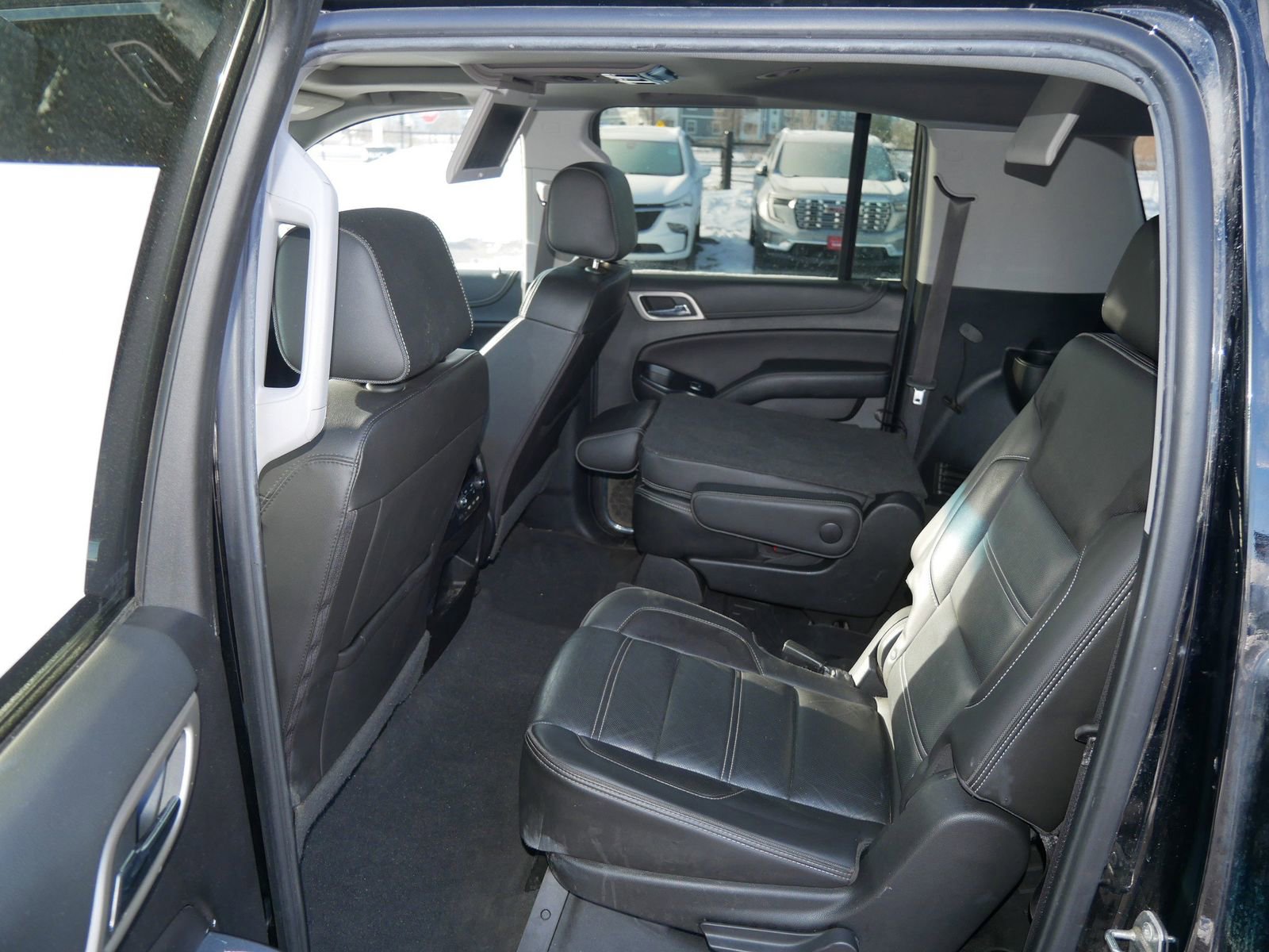 Used 2019 GMC Yukon XL Denali w/ Denali Ultimate Package image 11