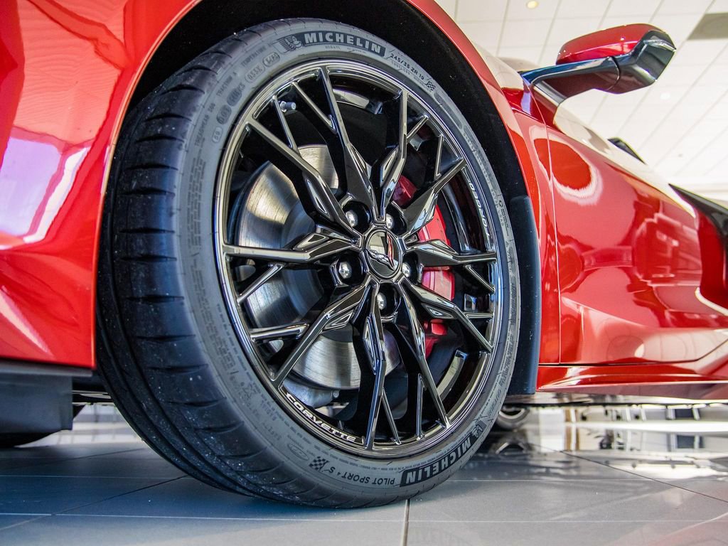 New 2026 Chevrolet Corvette Stingray Premium Conv w/ Z51 Performance Package image 4
