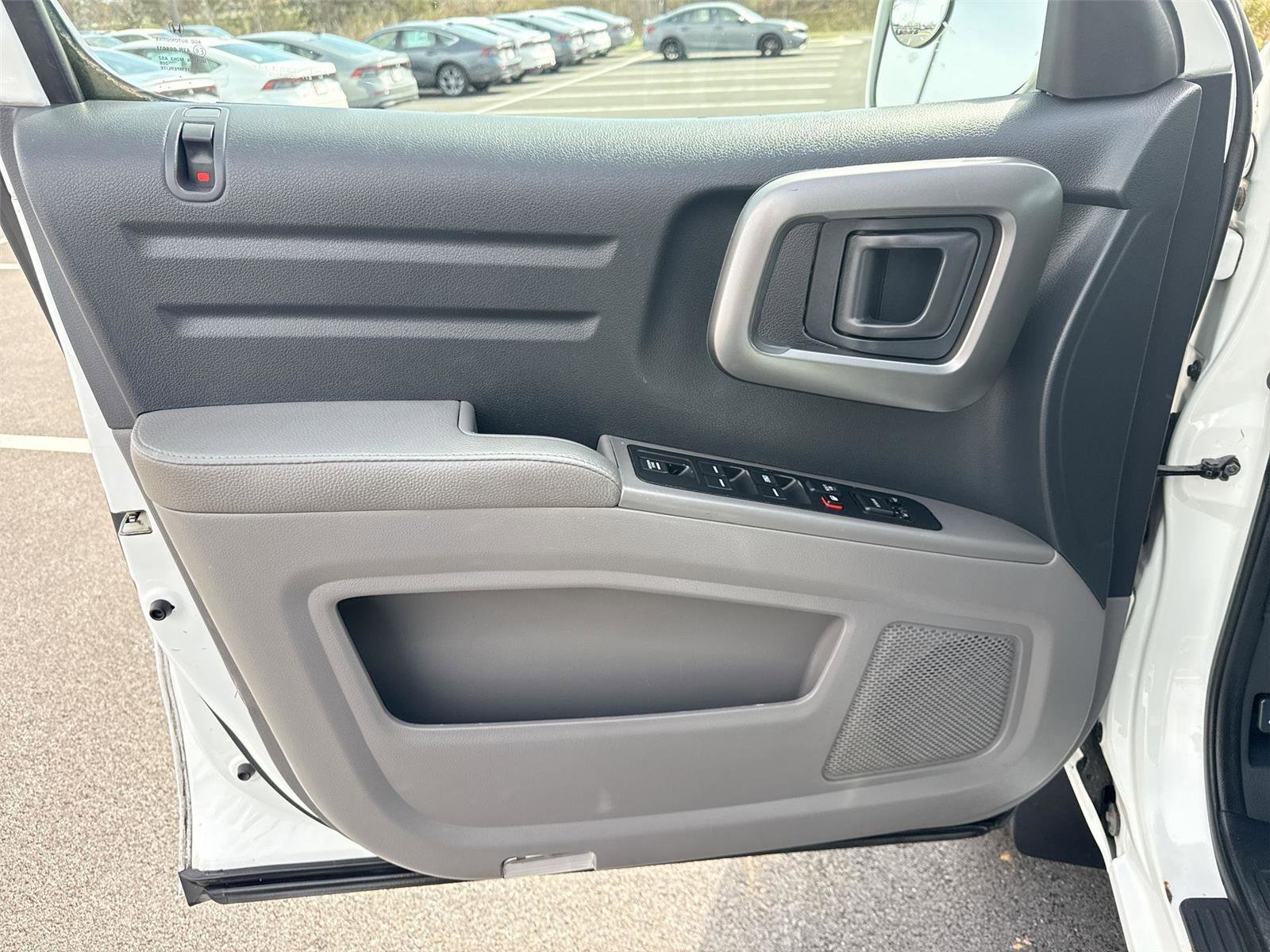 Used 2013 Honda Ridgeline RTL image 11