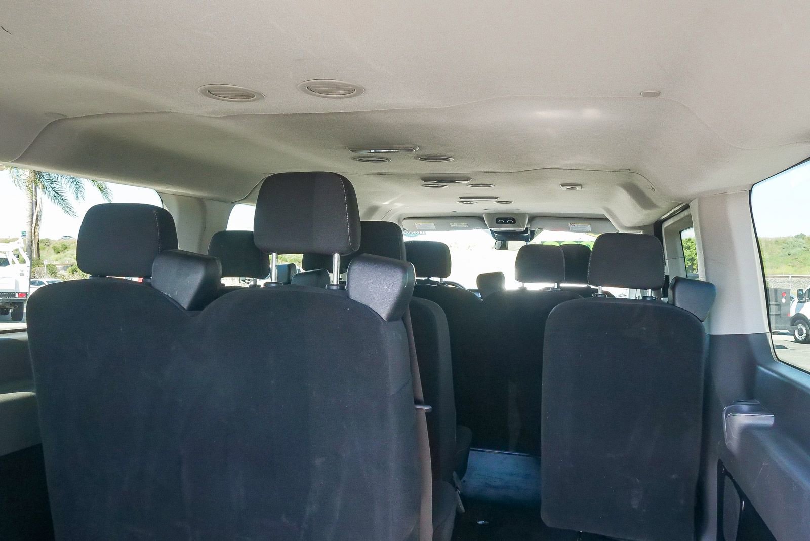 Used 2022 Ford Transit 350 XL image 25