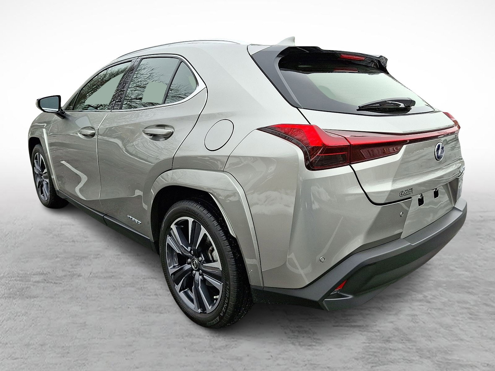 Certified 2022 Lexus UX 250h w/ Premium Package image 4