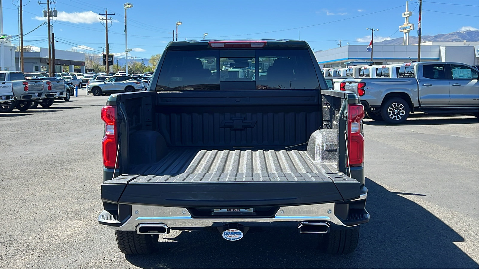New 2026 Chevrolet Silverado 1500 LTZ w/ LTZ Premium Package AWD/4WD image 7