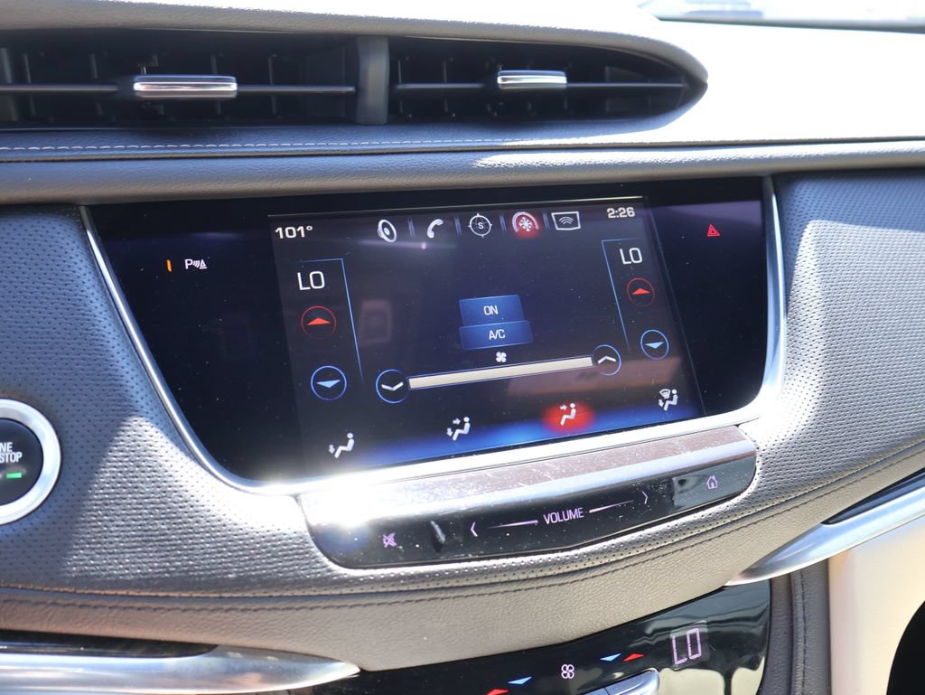 Used 2017 Cadillac XT5 FWD image 32