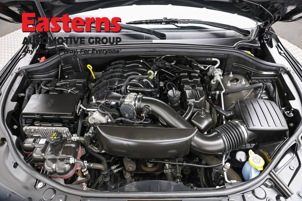 Used 2024 Dodge Durango GT RWD image 7
