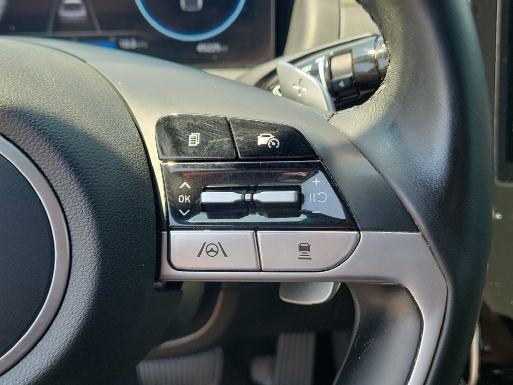 Used 2023 Hyundai Santa Cruz Limited AWD/4WD image 25
