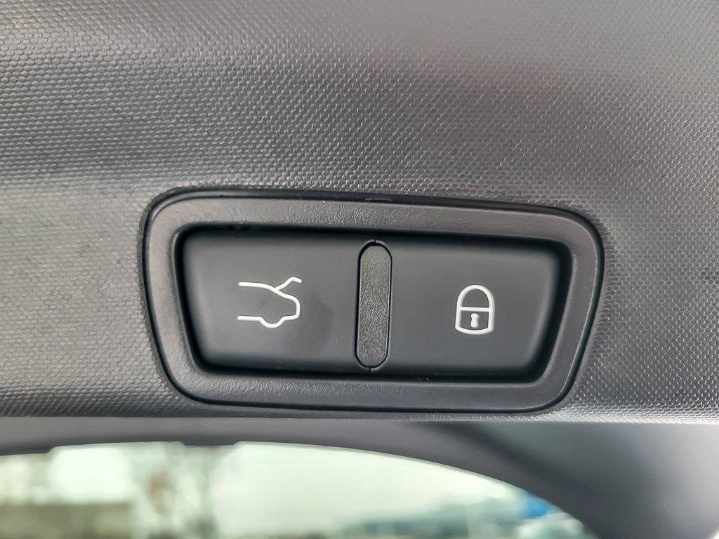 Used 2024 Alfa Romeo Stelvio Veloce image 21