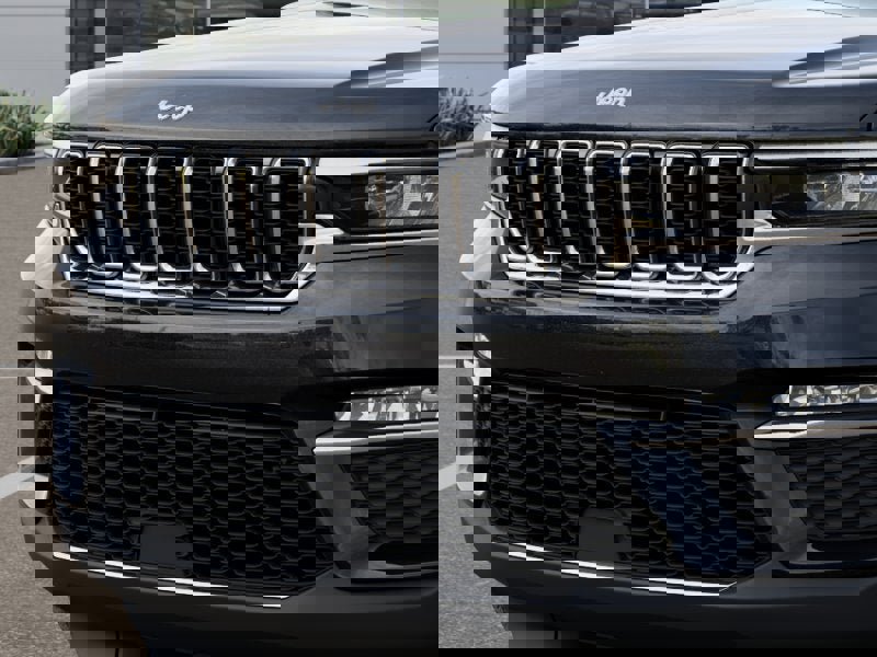 New 2025 Jeep Grand Cherokee Limited image 29