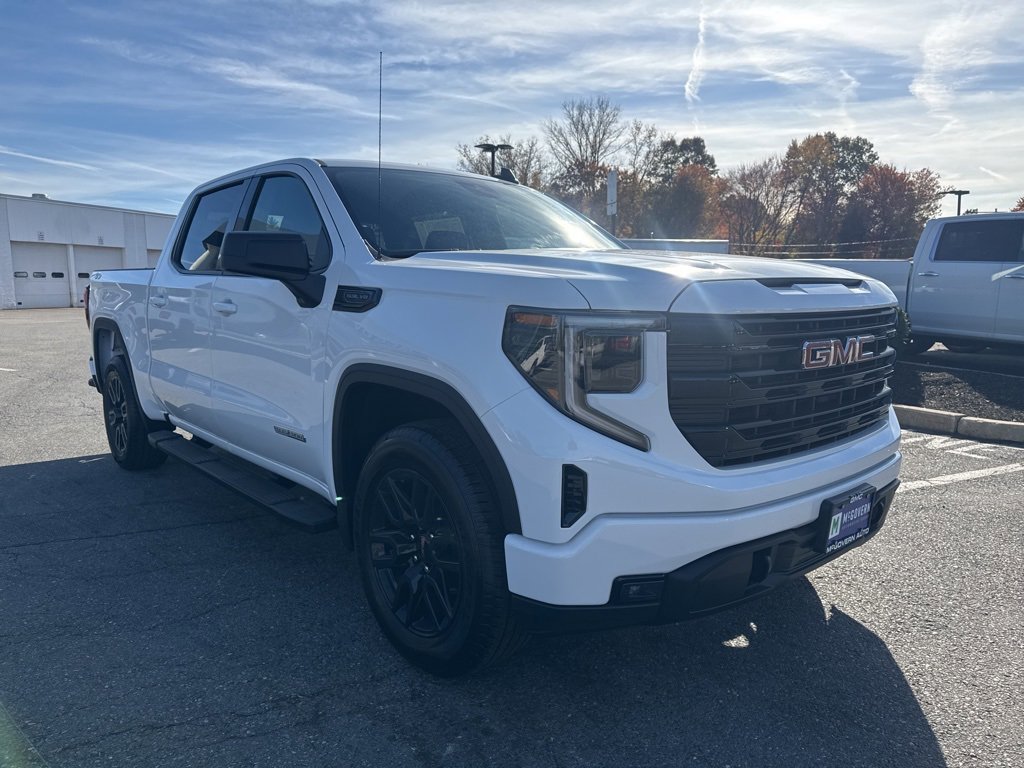 New 2026 GMC Sierra 1500 Elevation image 8