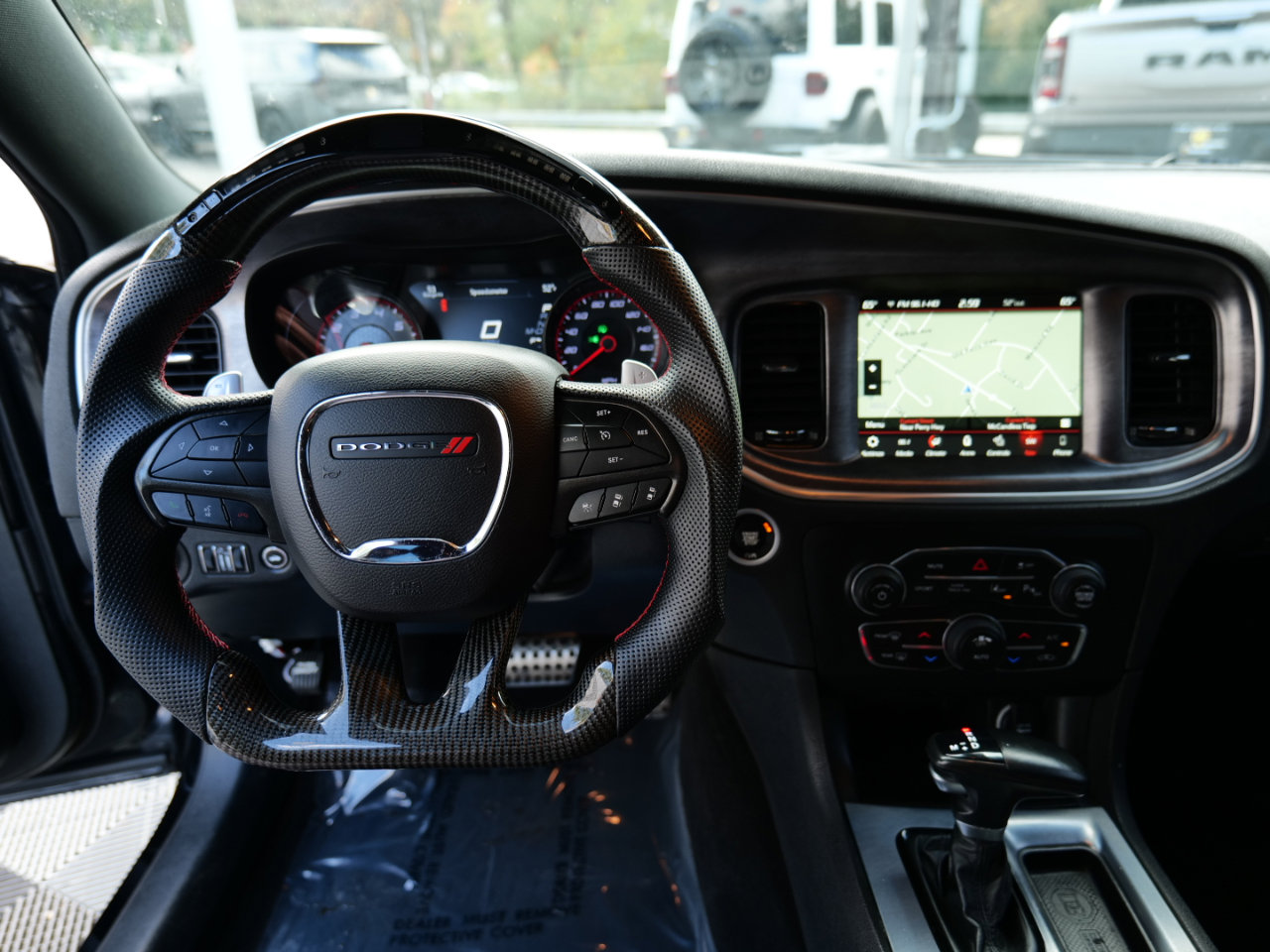 Used 2018 Dodge Charger R/T image 17