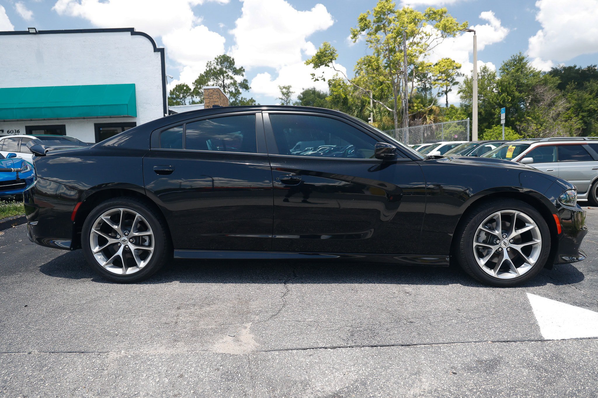 Used 2021 Dodge Charger GT w/ Navigation & Travel Group RWD image 17