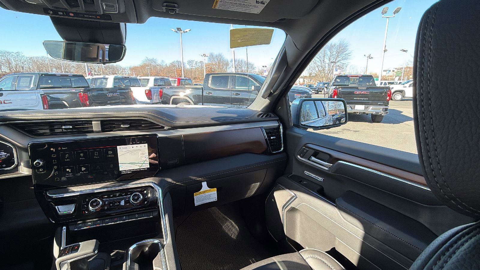 New 2026 GMC Sierra 1500 Denali w/ Denali Reserve Package image 24