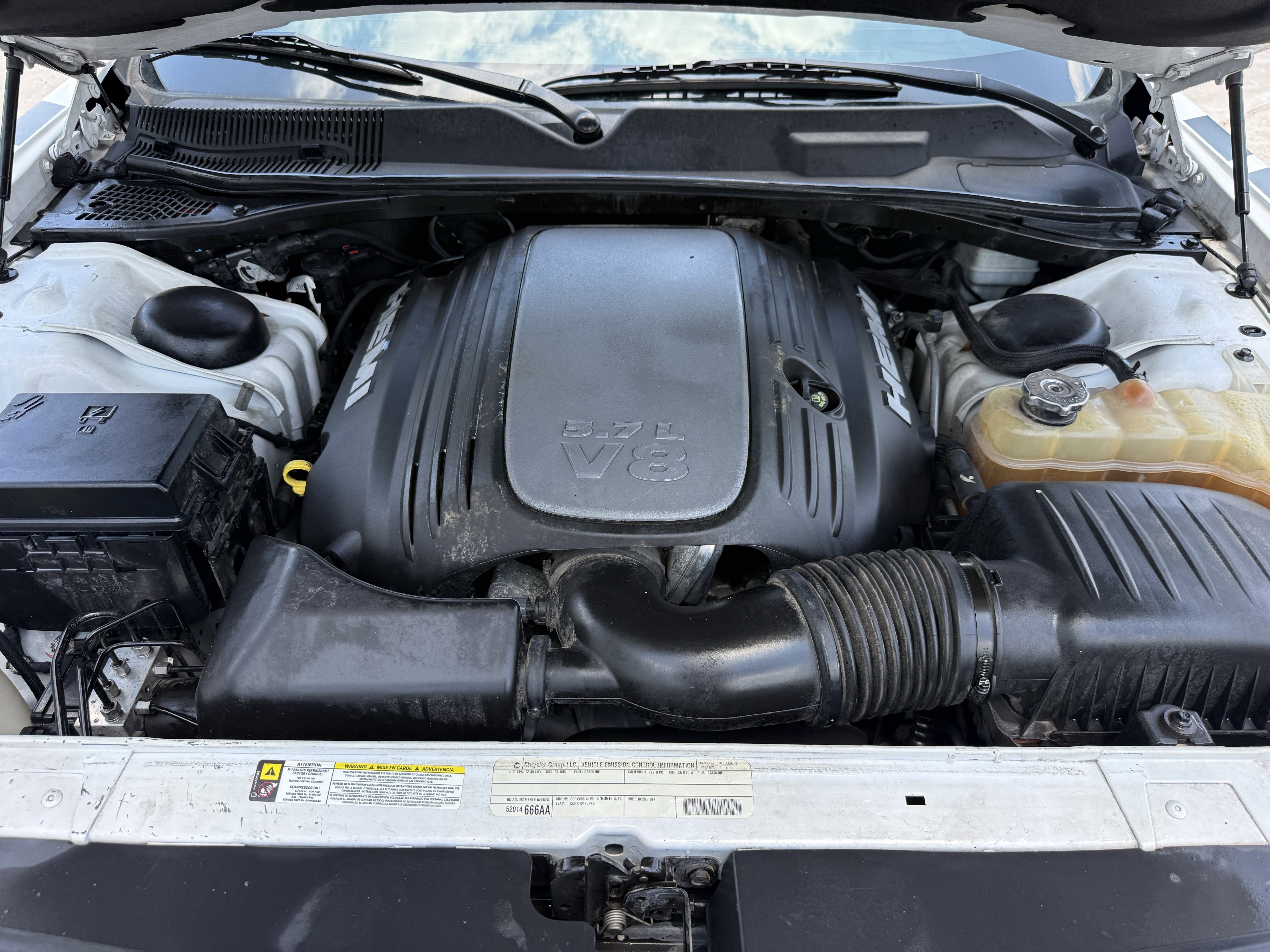 Used 2012 Dodge Challenger R/T Plus RWD image 31