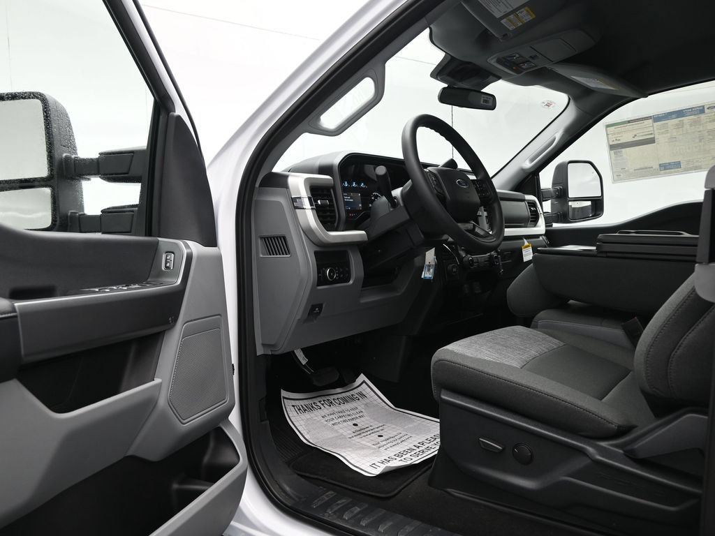 New 2026 Ford F350 XLT RWD image 8