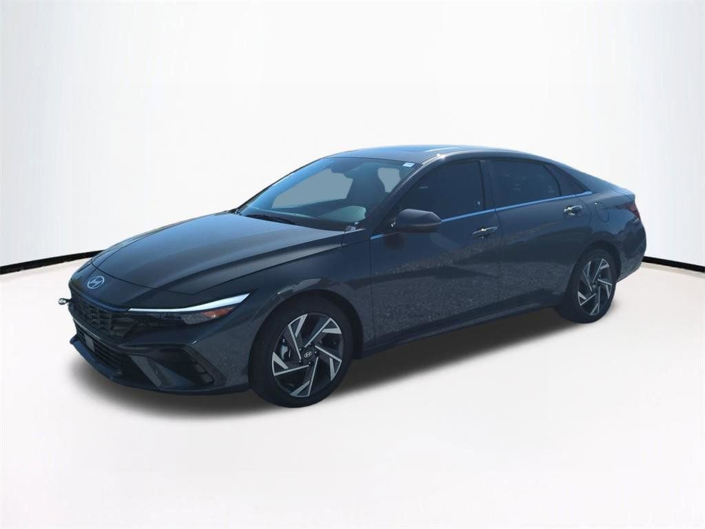 New 2026 Hyundai Elantra Limited image 9