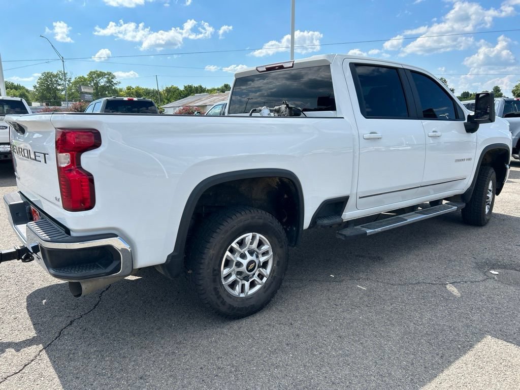 Used 2022 Chevrolet Silverado 2500 LT w/ Convenience Package AWD/4WD image 7