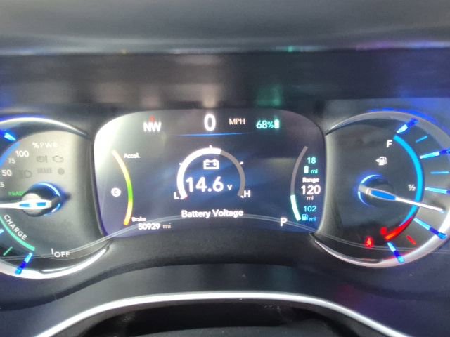 Used 2020 Chrysler Pacifica Limited w/ Advanced Safetytec Group image 35