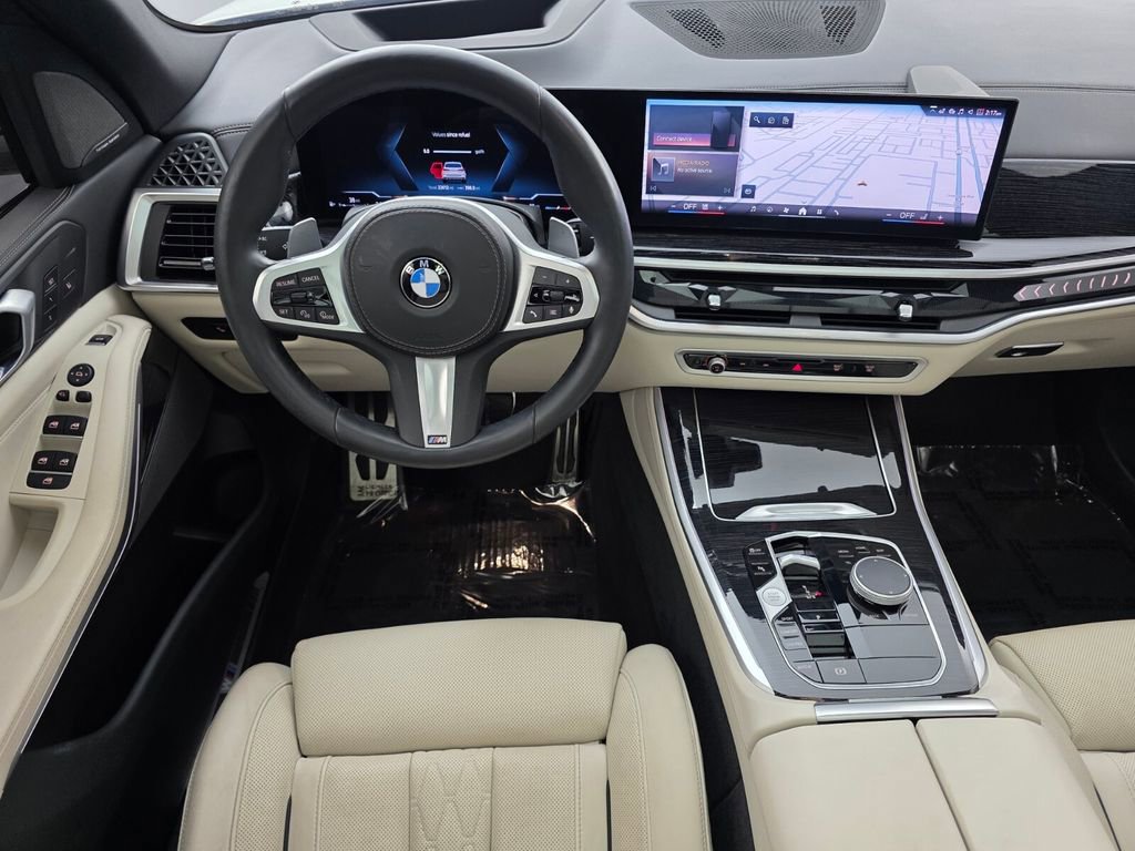 Used 2024 BMW X5 sDrive40i w/ M Sport Package RWD image 13