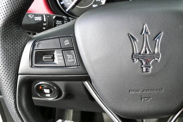 Certified 2022 Maserati Levante GT AWD/4WD image 12