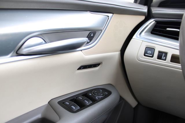 Used 2019 Cadillac XT5 Luxury image 14