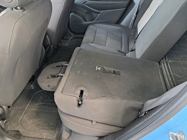 Used 2024 Chevrolet Trax RS w/ Sunroof Package image 27