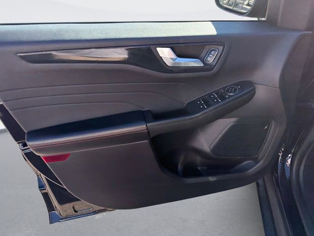 Used 2023 Ford Escape ST-Line image 19