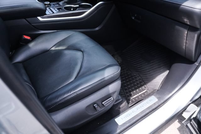 Used 2020 Toyota Highlander Platinum AWD/4WD image 74