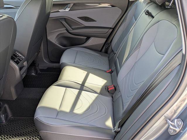 New 2026 Volkswagen Tiguan SE image 15