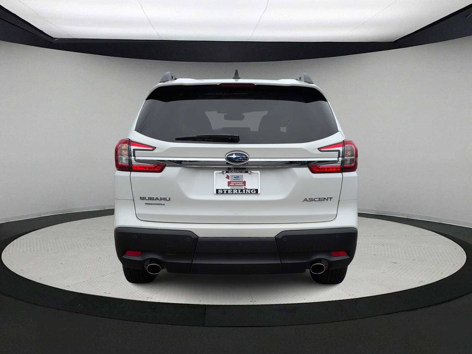 Used 2025 Subaru Ascent Premium image 7