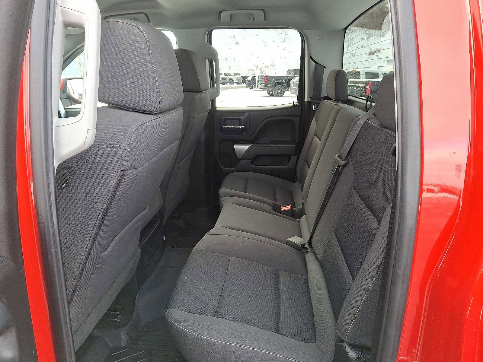 Used 2018 Chevrolet Silverado 1500 LT w/ All Star Edition image 10