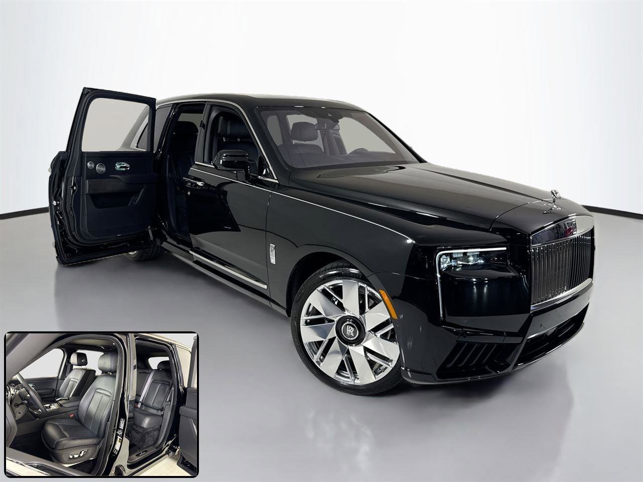 Used 2025 Rolls-Royce Cullinan AWD/4WD image 2
