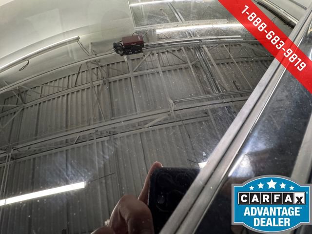 Used 2017 Kia Sorento SX image 22