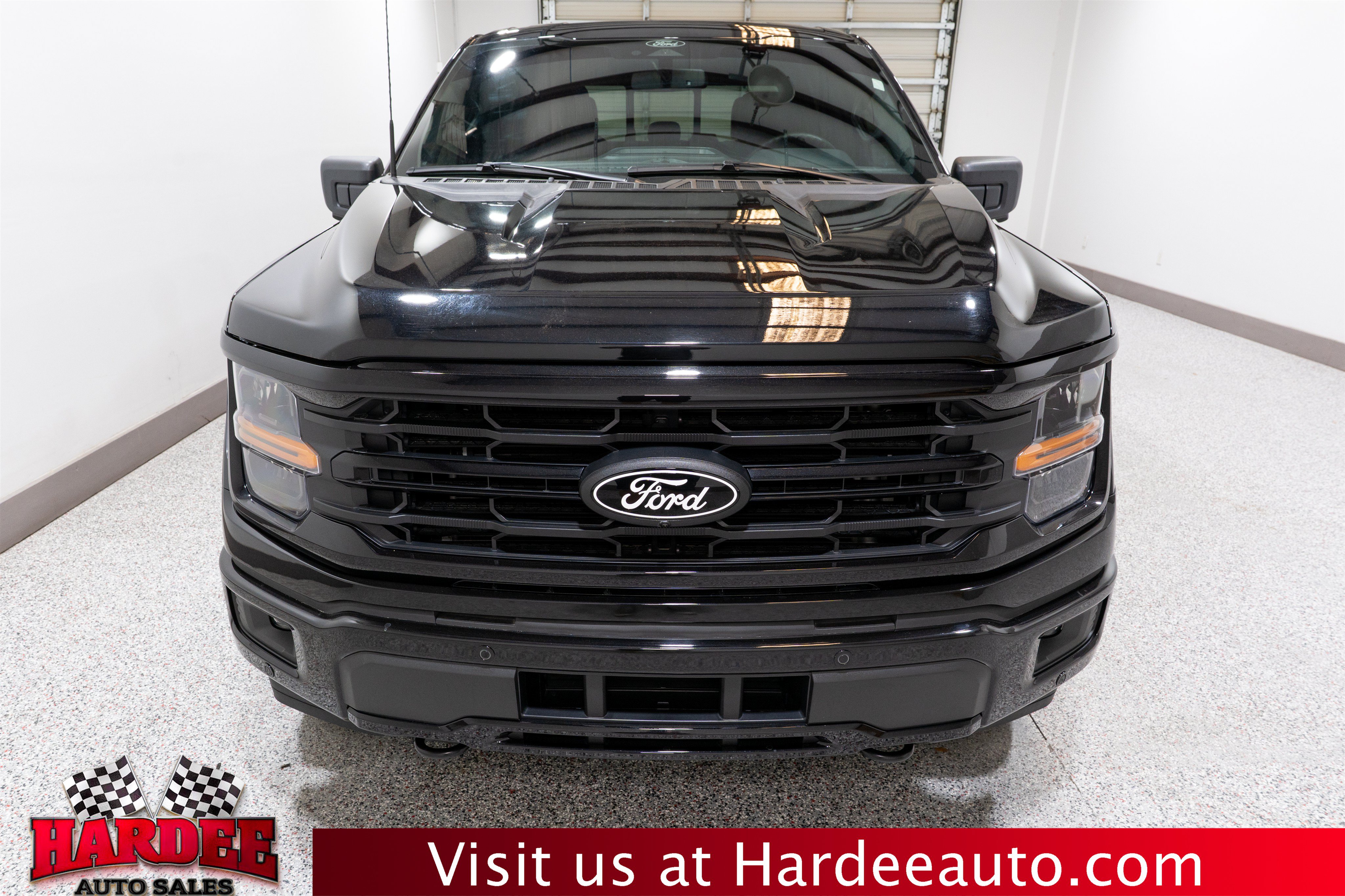 Used 2025 Ford F150 XLT w/ Equipment Group 302A MID AWD/4WD image 7