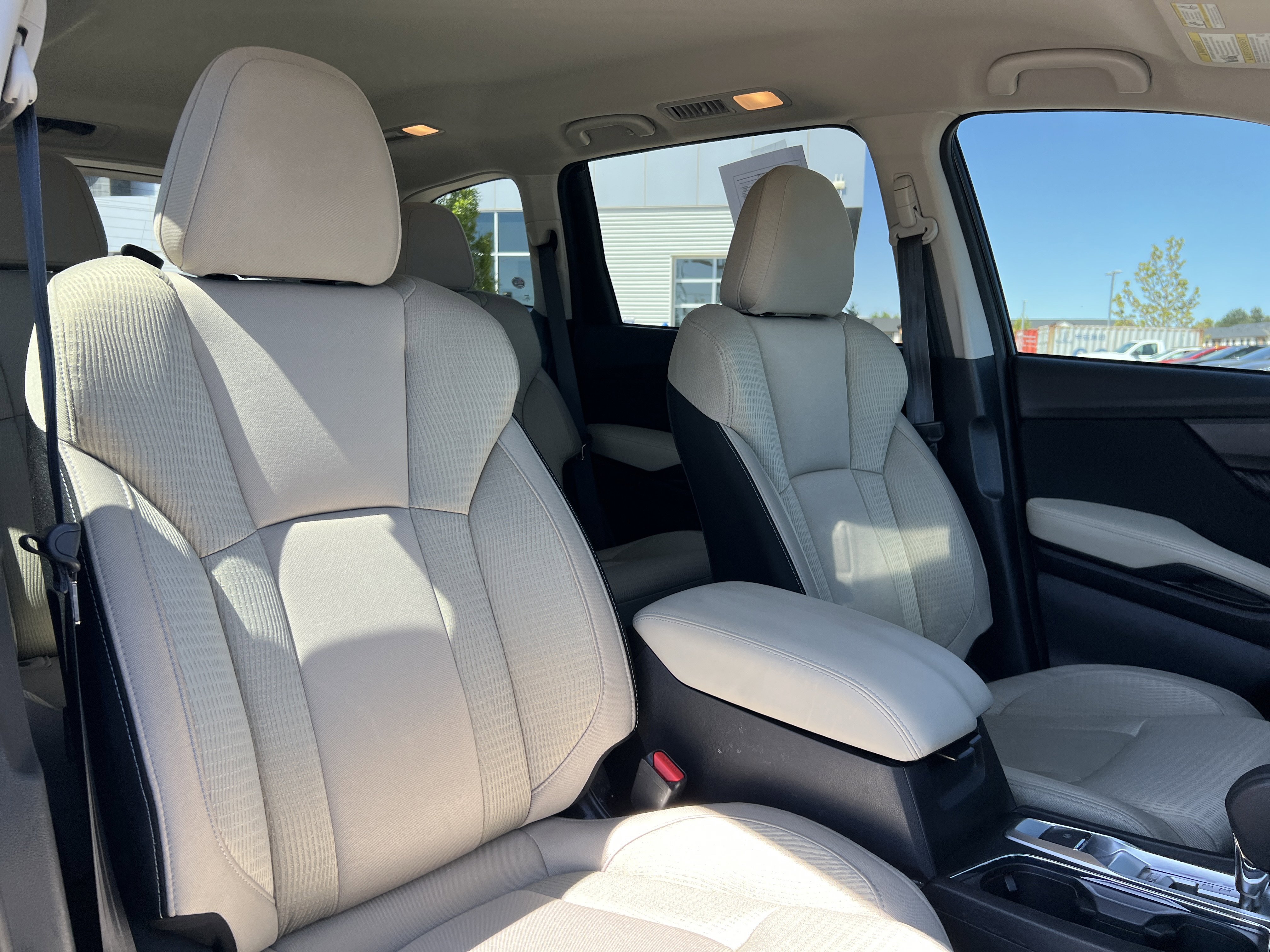 Used 2024 Subaru Ascent Premium w/ Convenience Package AWD/4WD image 13
