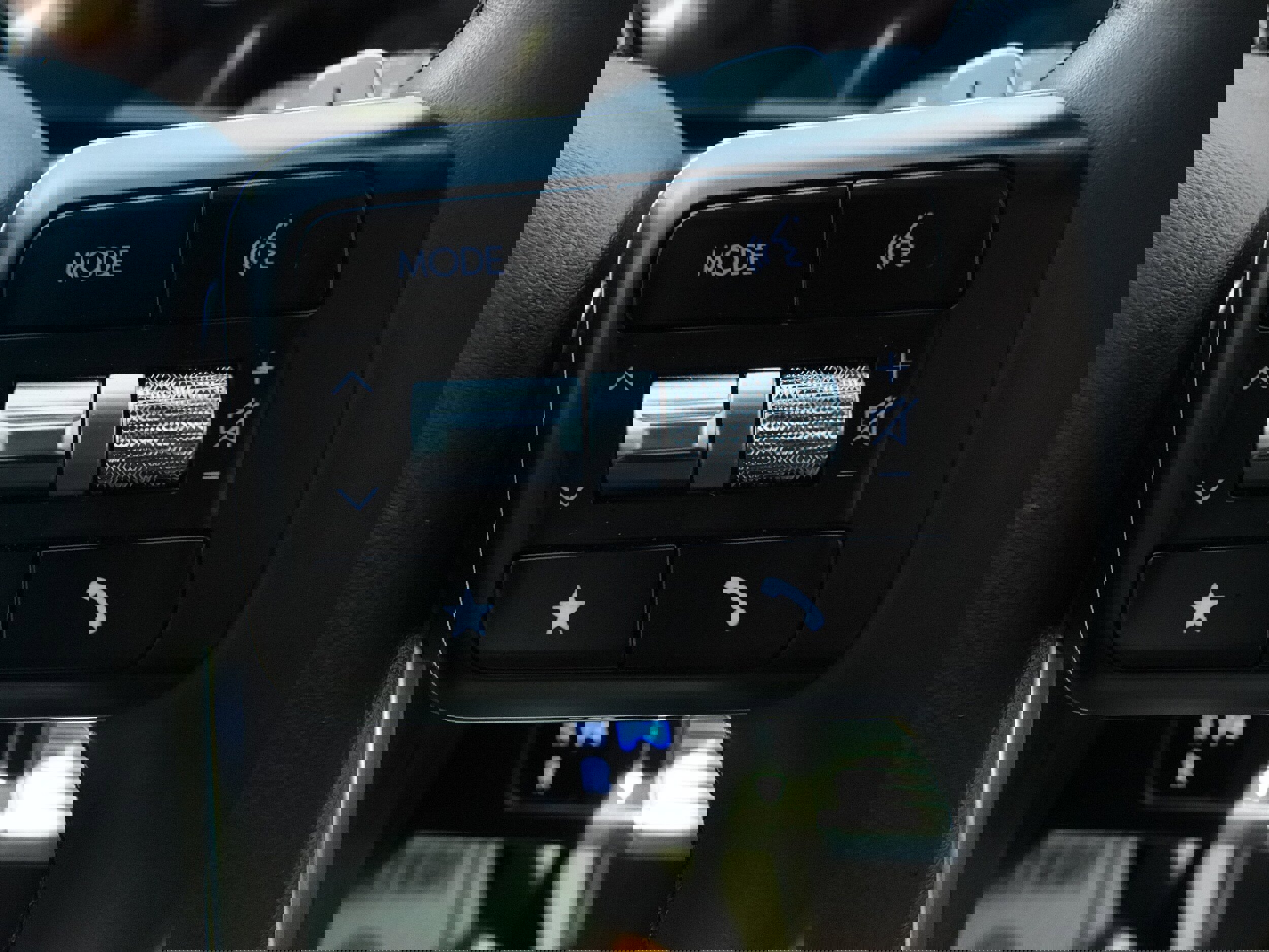 Used 2025 Hyundai Santa Fe SEL image 22