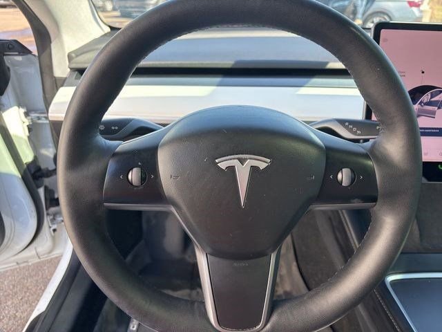 Used 2021 Tesla Model 3 Standard Range Plus image 13