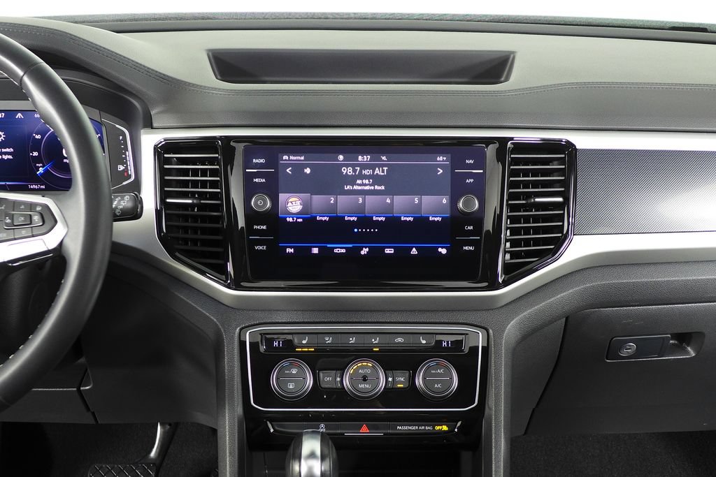 Certified 2023 Volkswagen Atlas Cross Sport SEL AWD/4WD image 26