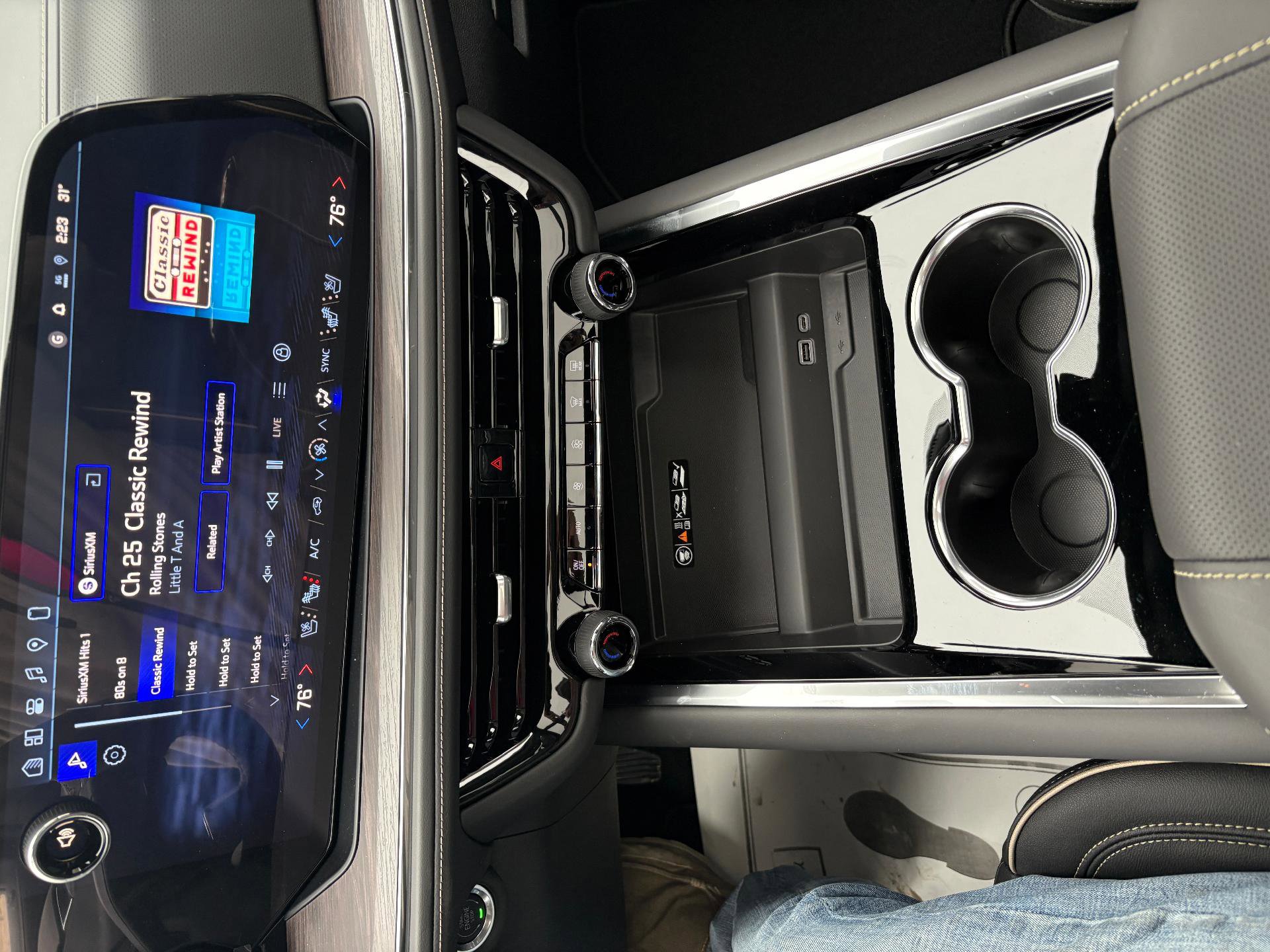 New 2026 Chevrolet Tahoe Premier w/ Sun And Tow Package image 28