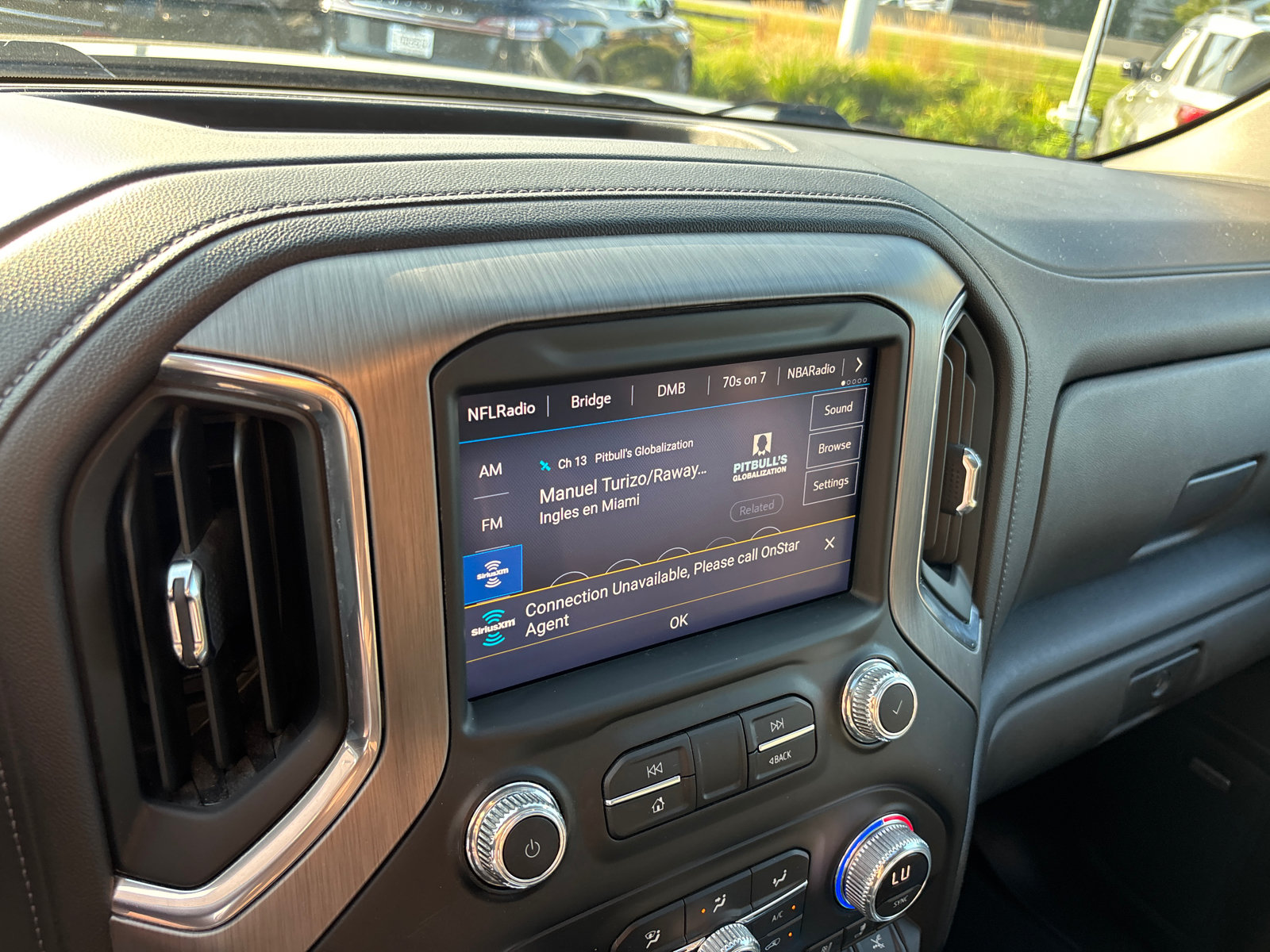 Used 2022 GMC Sierra 1500 Denali w/ Denali Premium Package AWD/4WD image 19