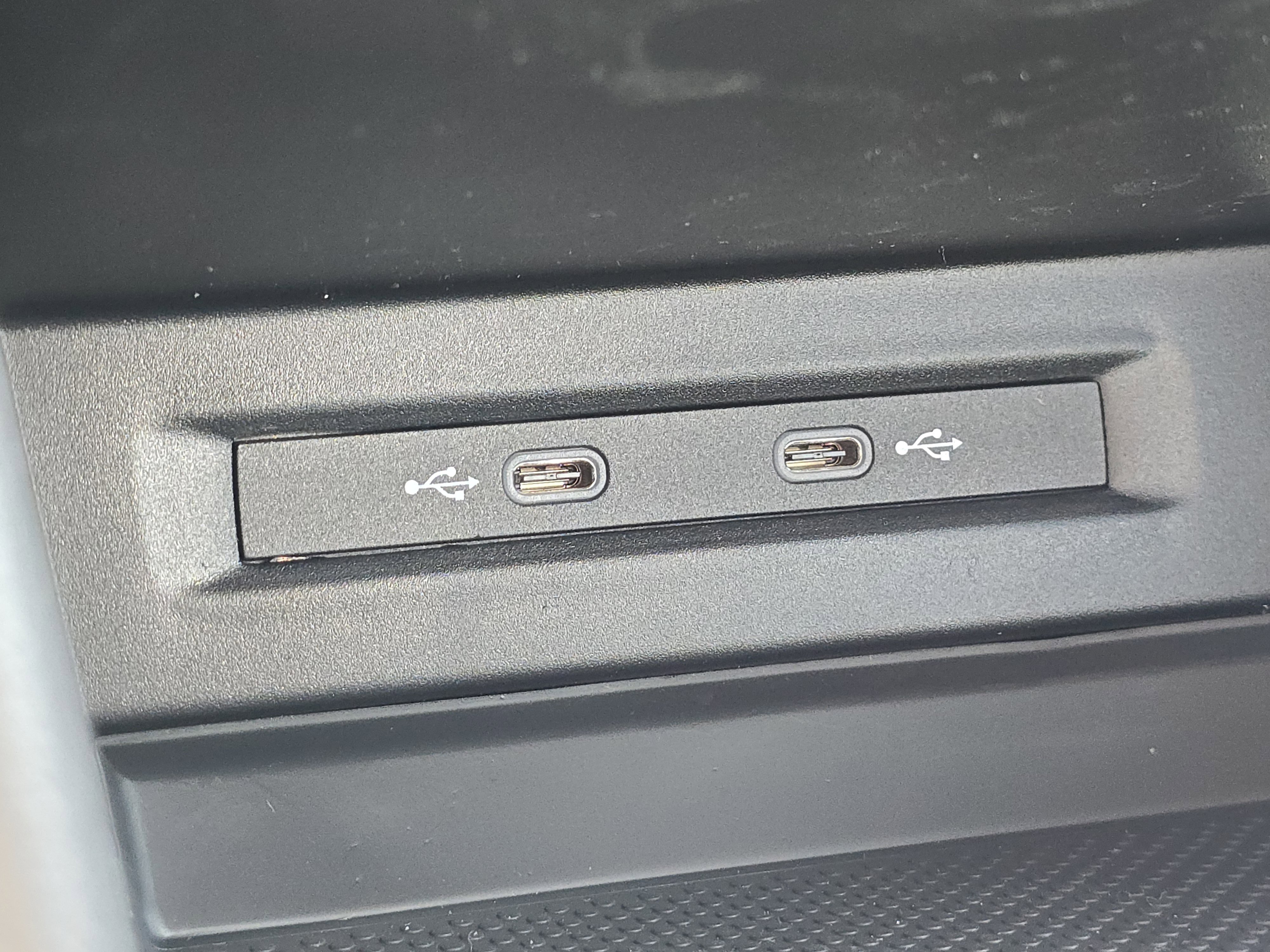 New 2025 Volkswagen Taos S image 23