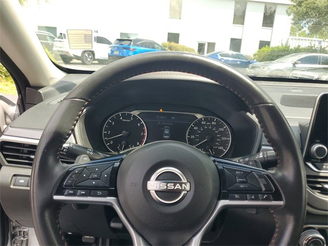 Used 2023 Nissan Altima 2.5 SR image 16