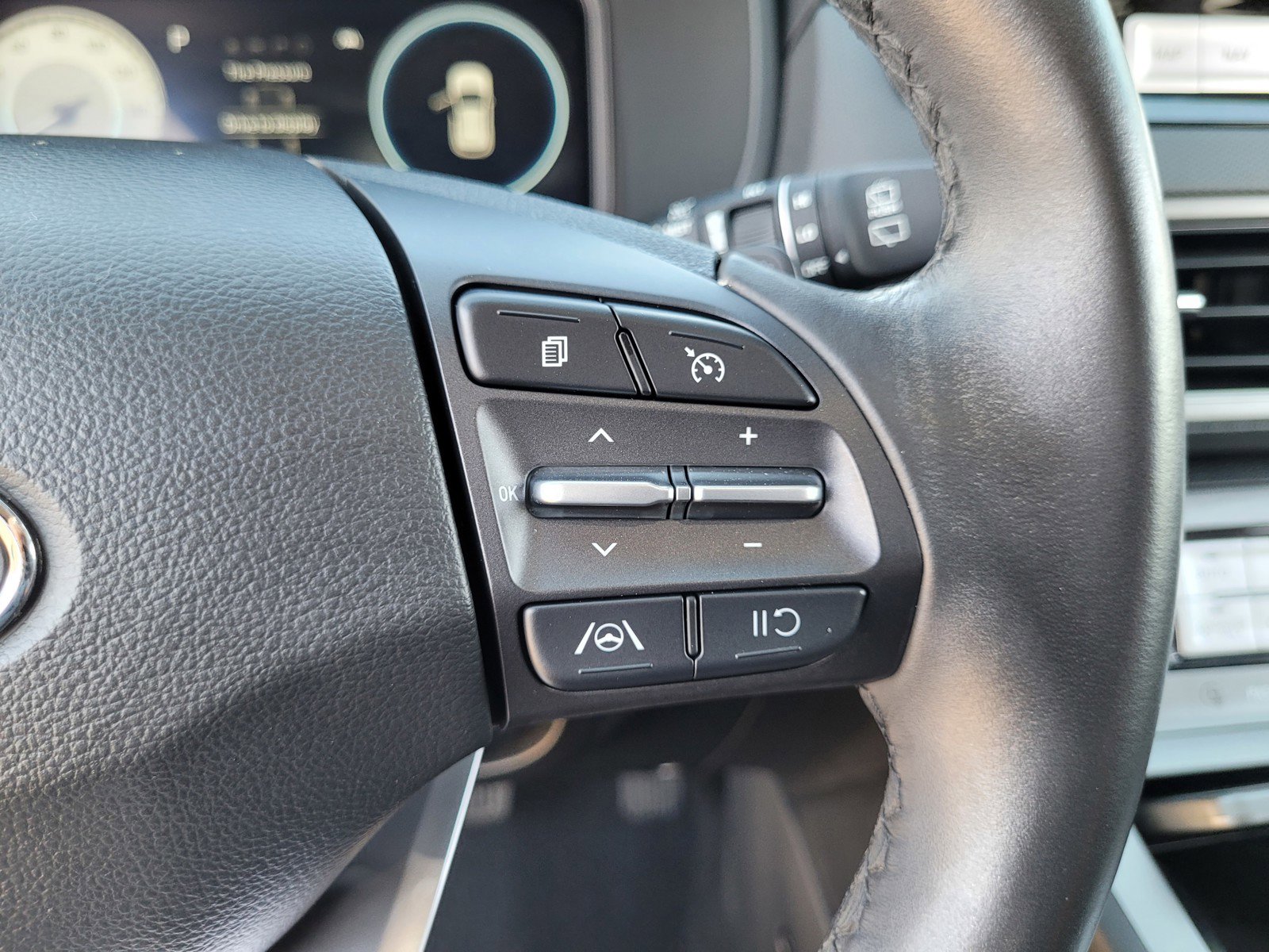 Used 2023 Hyundai Kona SEL image 22