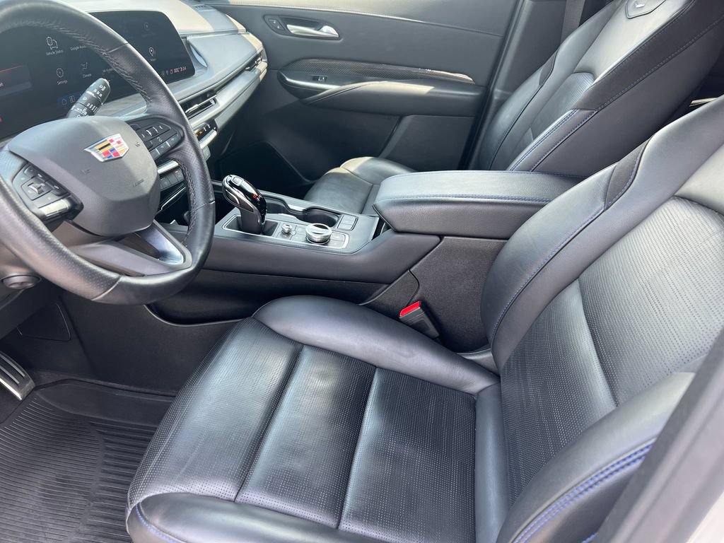 Certified 2024 Cadillac XT4 Sport AWD/4WD image 11
