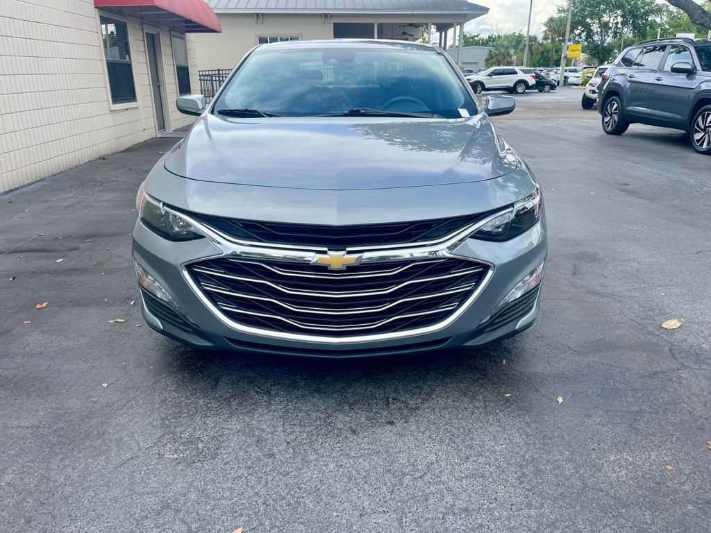 Used 2025 Chevrolet Malibu LT FWD image 7