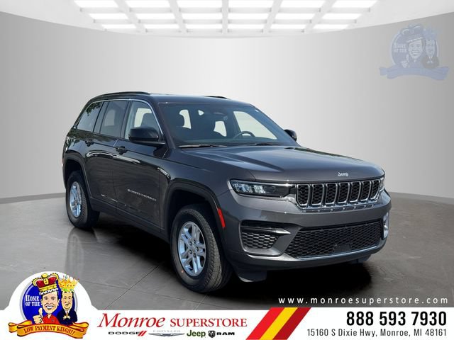 Certified 2024 Jeep Grand Cherokee Laredo w/ Luxury Tech Group I