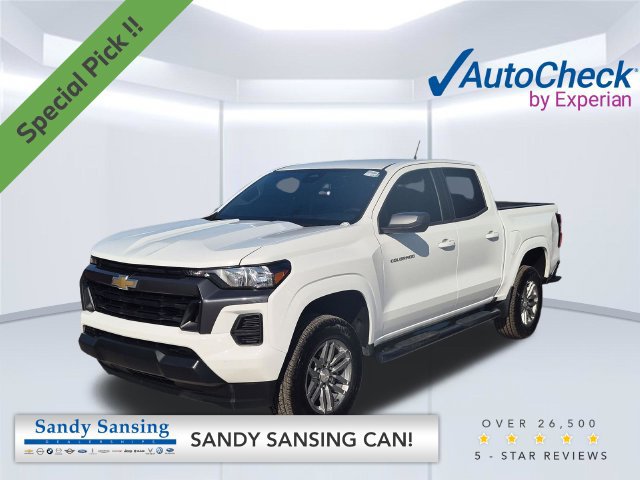 Used 2024 Chevrolet Colorado LT RWD image 1
