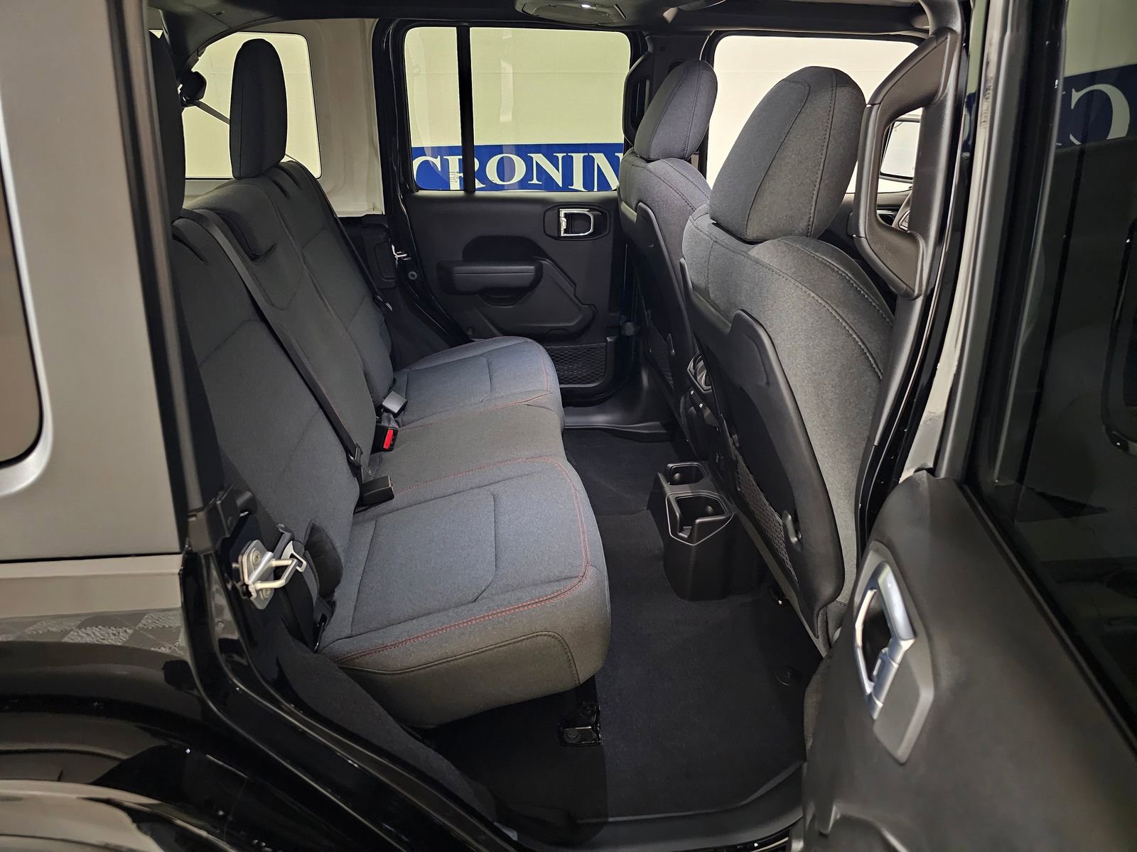 New 2026 Jeep Wrangler Unlimited Rubicon image 34