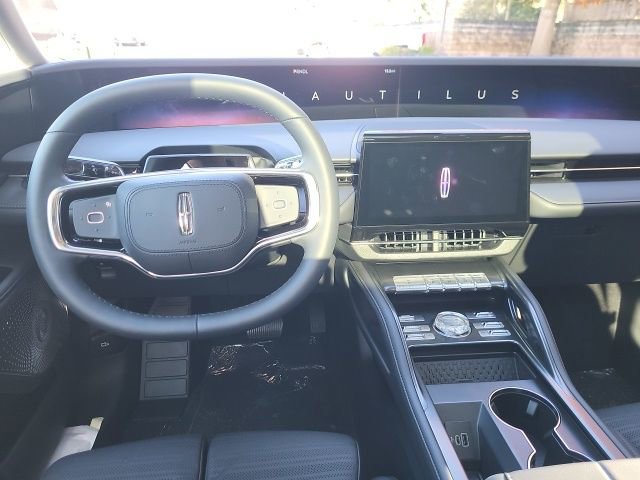 New 2026 Lincoln Nautilus Reserve image 18