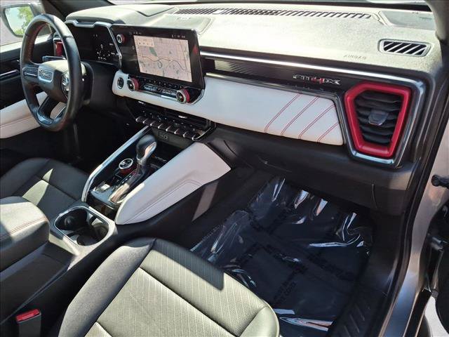 Used 2025 GMC Canyon AT4 w/ AT4X AEV Edition AWD/4WD image 22