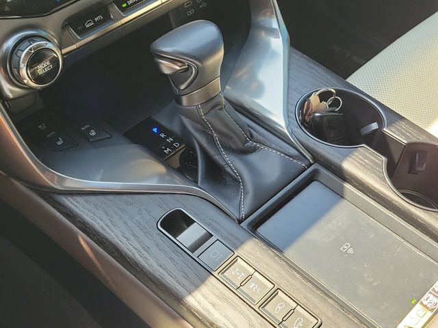 Used 2023 Lexus LX 600 4WD w/ Appearance Package image 21