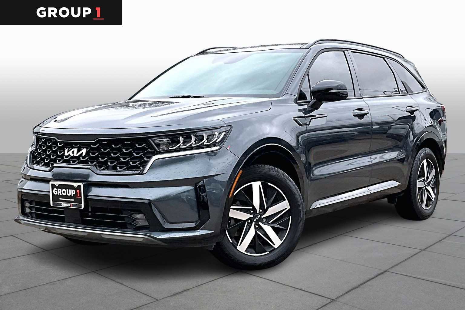 Used 2022 Kia Sorento EX w/ Panoramic Sunroof Package